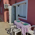 Apartament By The Sea Rab - 25079 Rab Town