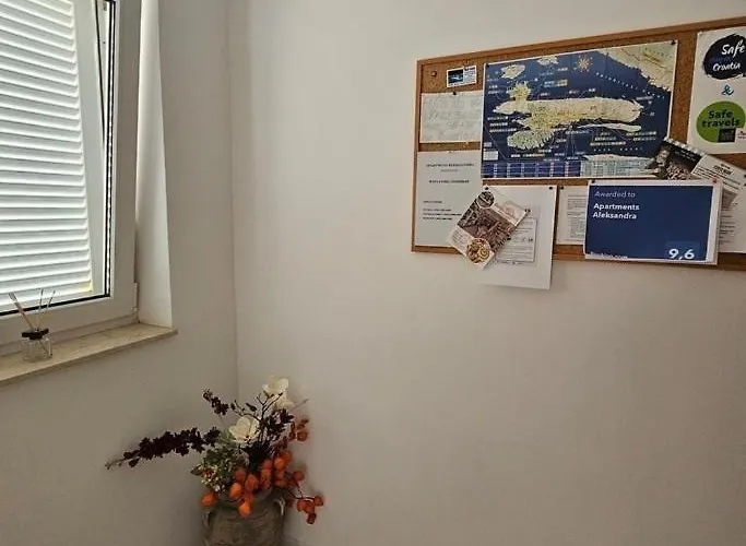 By The Sea Rab - 25079 Appartement Rab Town