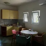 דירה By The Sea Rab - 25079 ראב