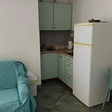 Apartamento By The Sea Rab - 25079